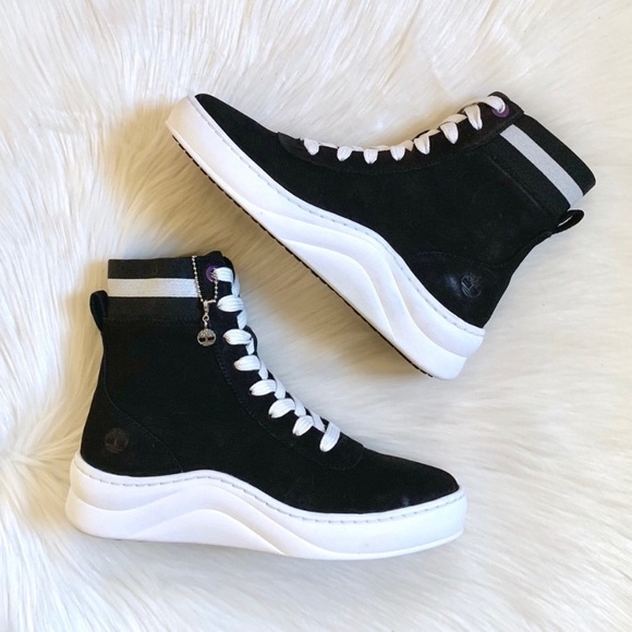 Timberland Black Ruby Ann 6” Sneaker Boots - Picture 3 of 7